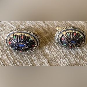 Men’s cuff links